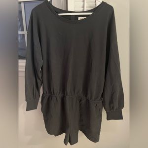 NWT Upwest gray romper - L